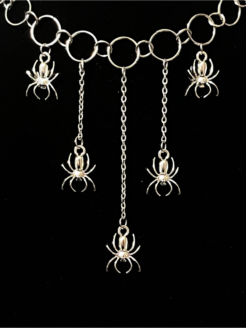 Hand Crafted Spider Charm Choker Necklace - Picture 5 of 5